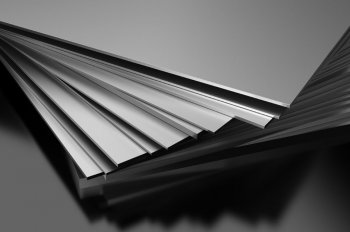 Титановый лист ВТ5-1 2,5*540*560 3,4кг